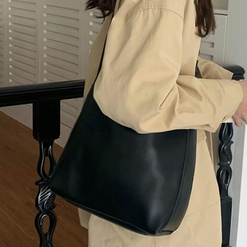 Lena - Stylish Shoulder Bag