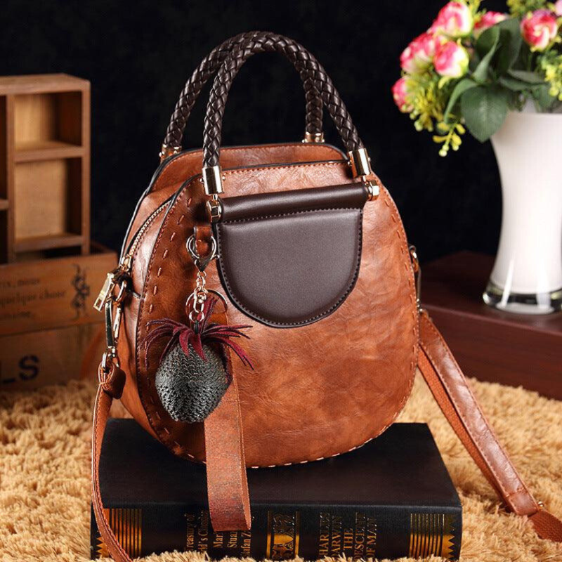 Vera - Elegant Leather Shoulder Bag