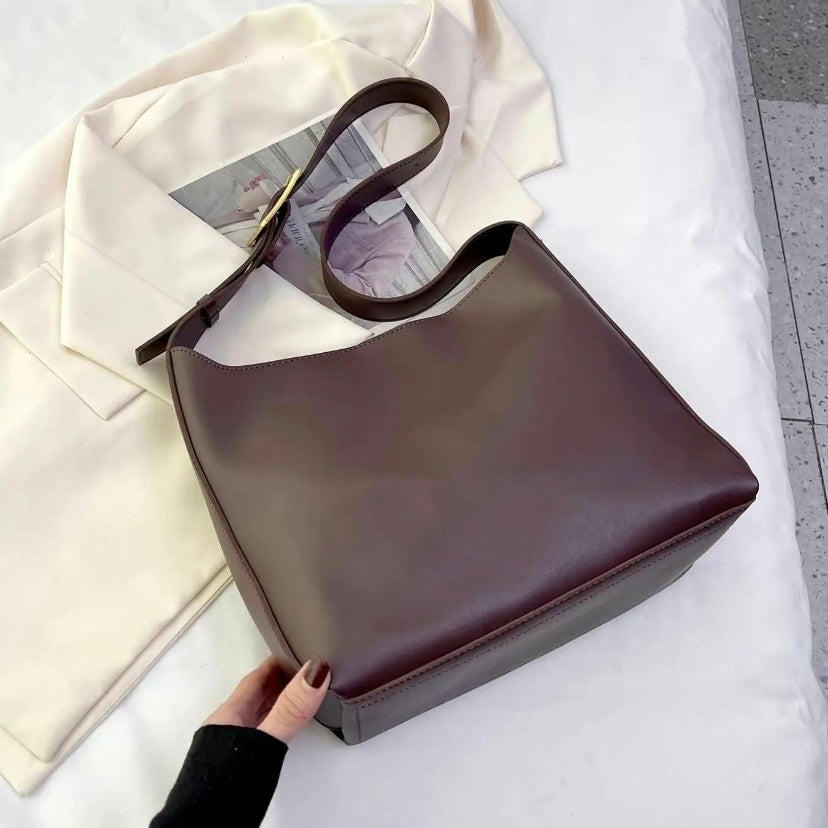 Lena - Stylish Shoulder Bag