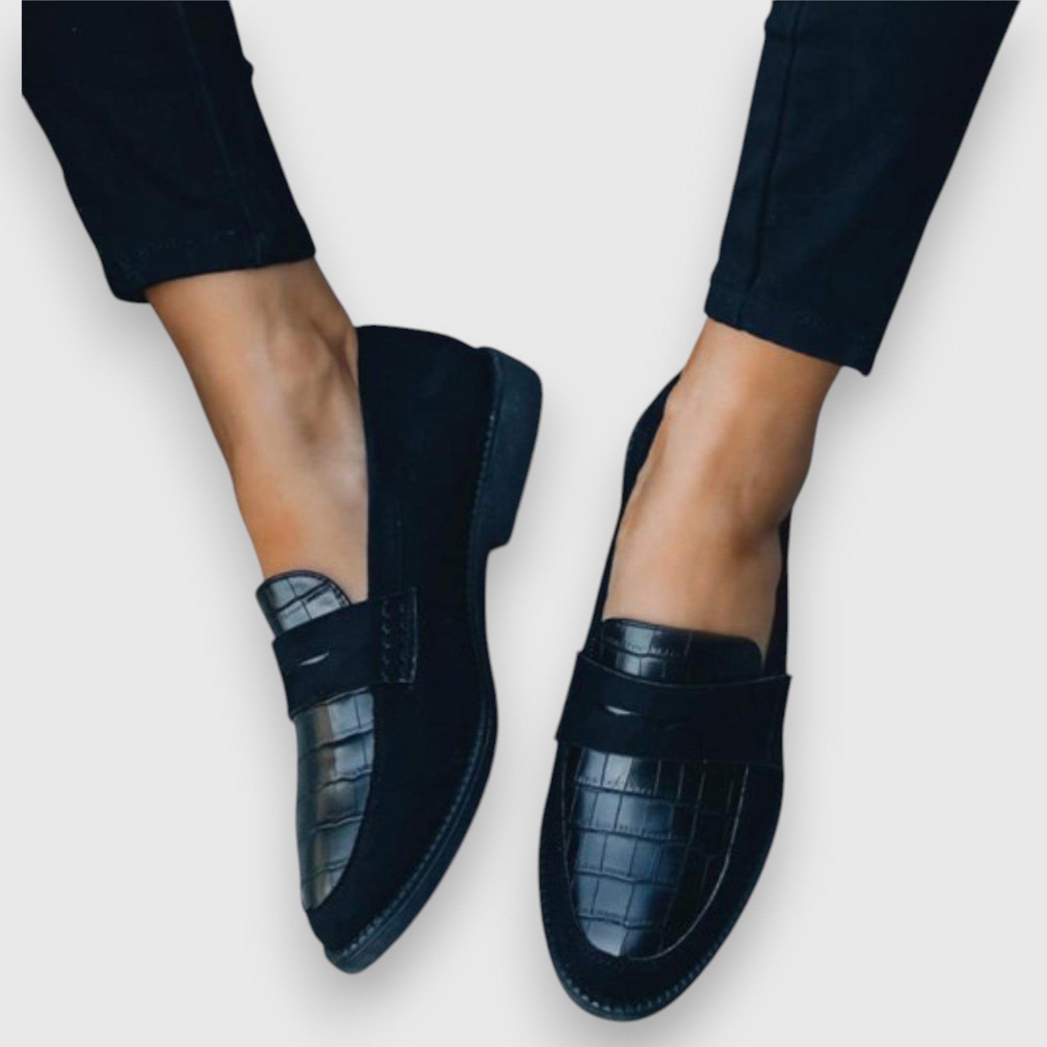 Sara – Women's Loafer