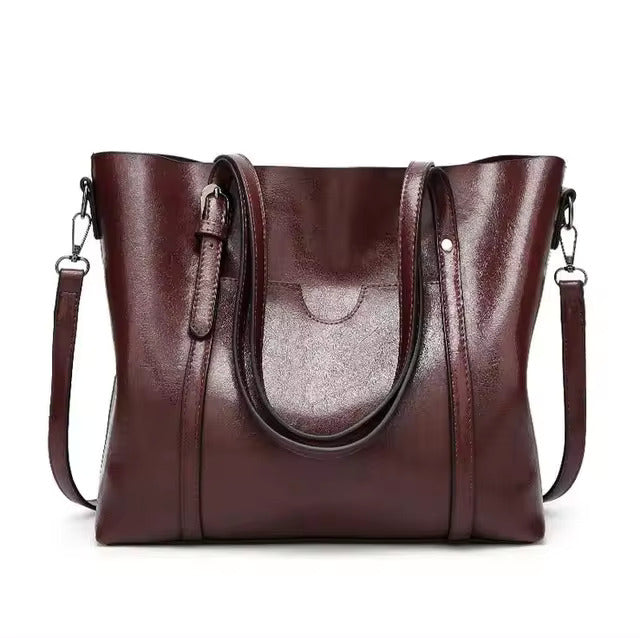 Clara - Elegant Leather Shoulder Bag