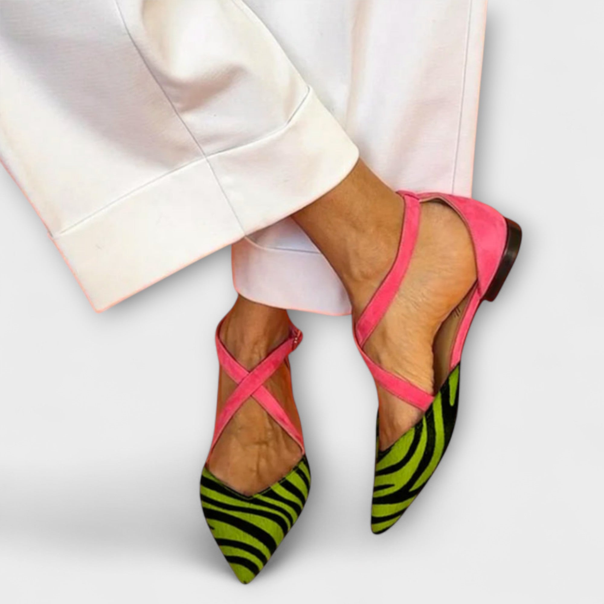 Fenna - Loafer with Band Detailing