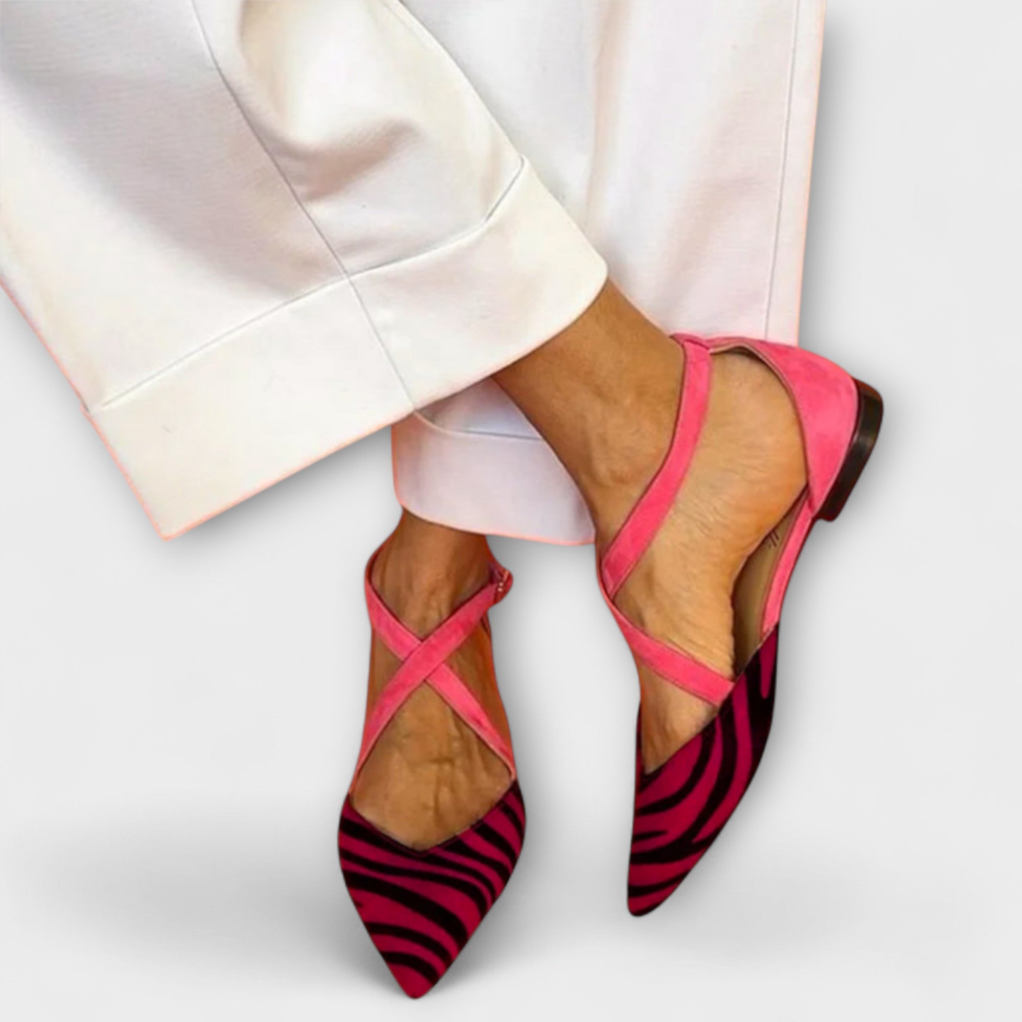 Fenna - Loafer with Band Detailing