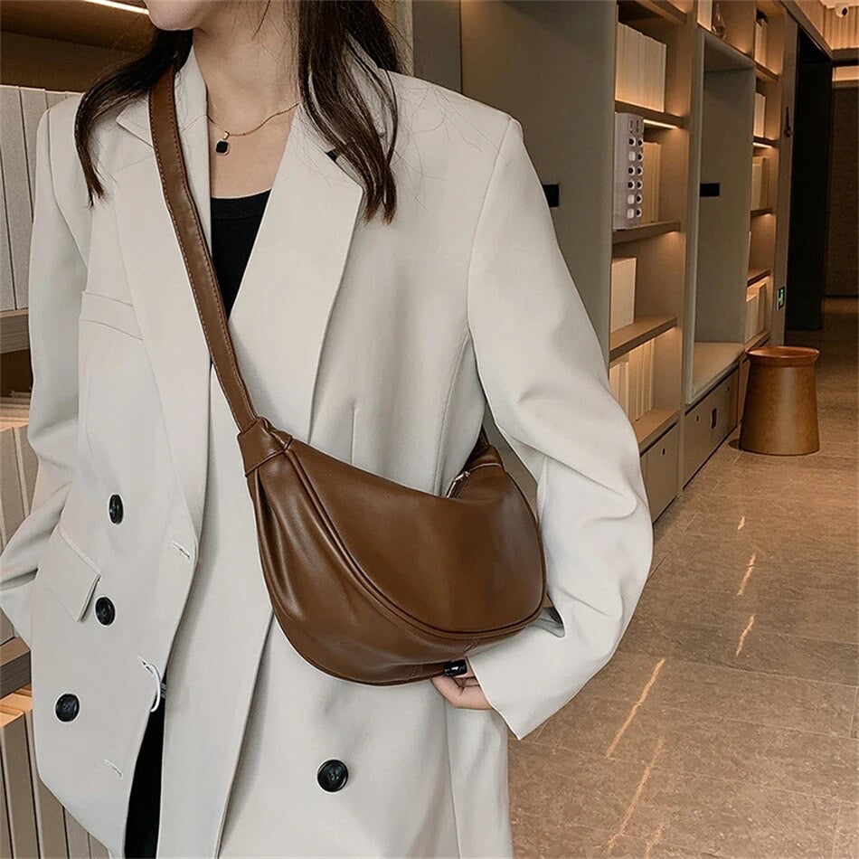 Nina - Compact Leather Handbag