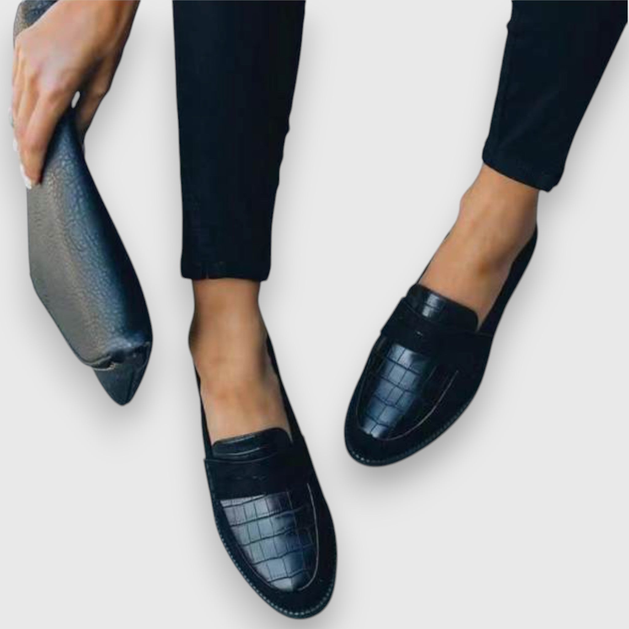 Sara – Women's Loafer